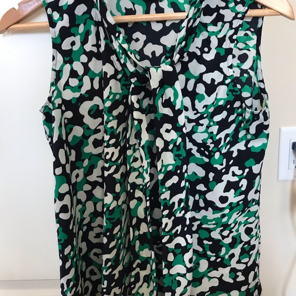 Ann Klein leopard print blouse - Picture 4 of 4